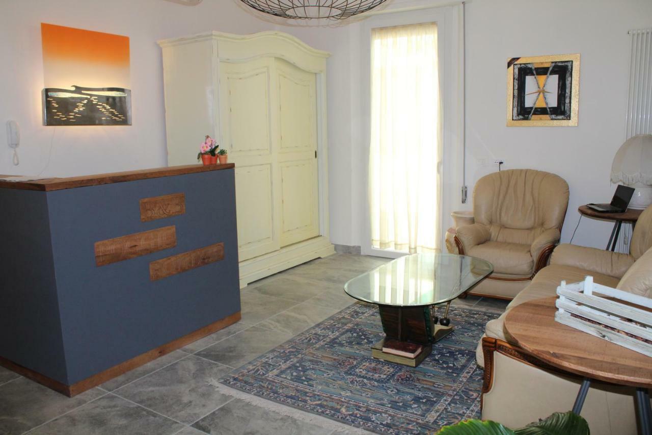 B&B Poggiobonizio Poggibonsi Buitenkant foto