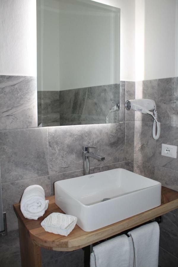 B&B Poggiobonizio Poggibonsi Buitenkant foto